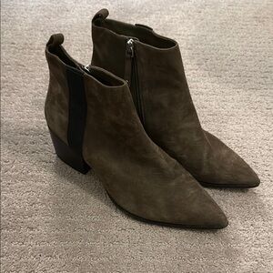 Elegant Olive/Brown Suede Ankle Boots